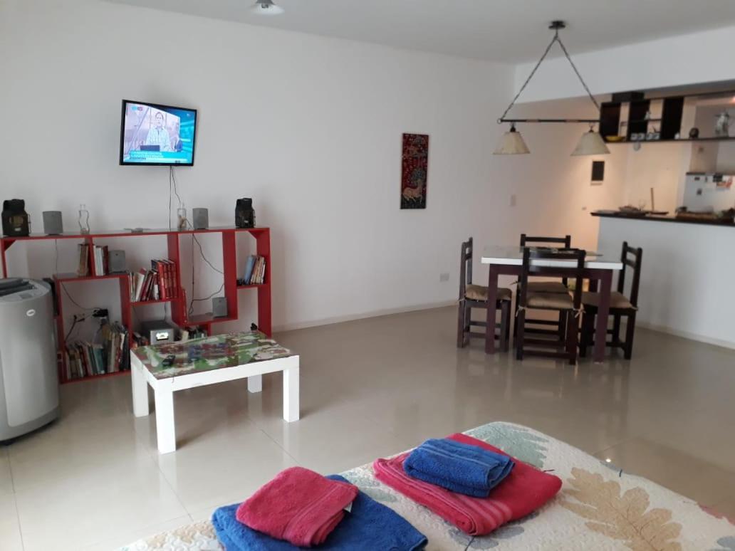 400 Av Libertador Luminoso Amplio Piscina Cochera Seguridad 24 Hs San Fernando Bagian luar foto